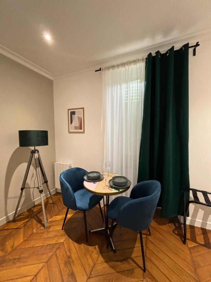 Portes De Paris Rer C A 2 Min Wifi & Parking Inclus Appartement Choisy-le-Roi